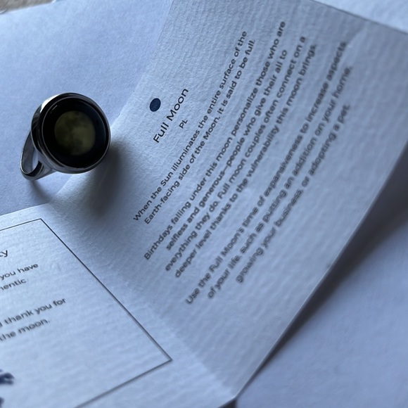 Moonglow Ring “ Full moon “ size 8 - Picture 3 of 16